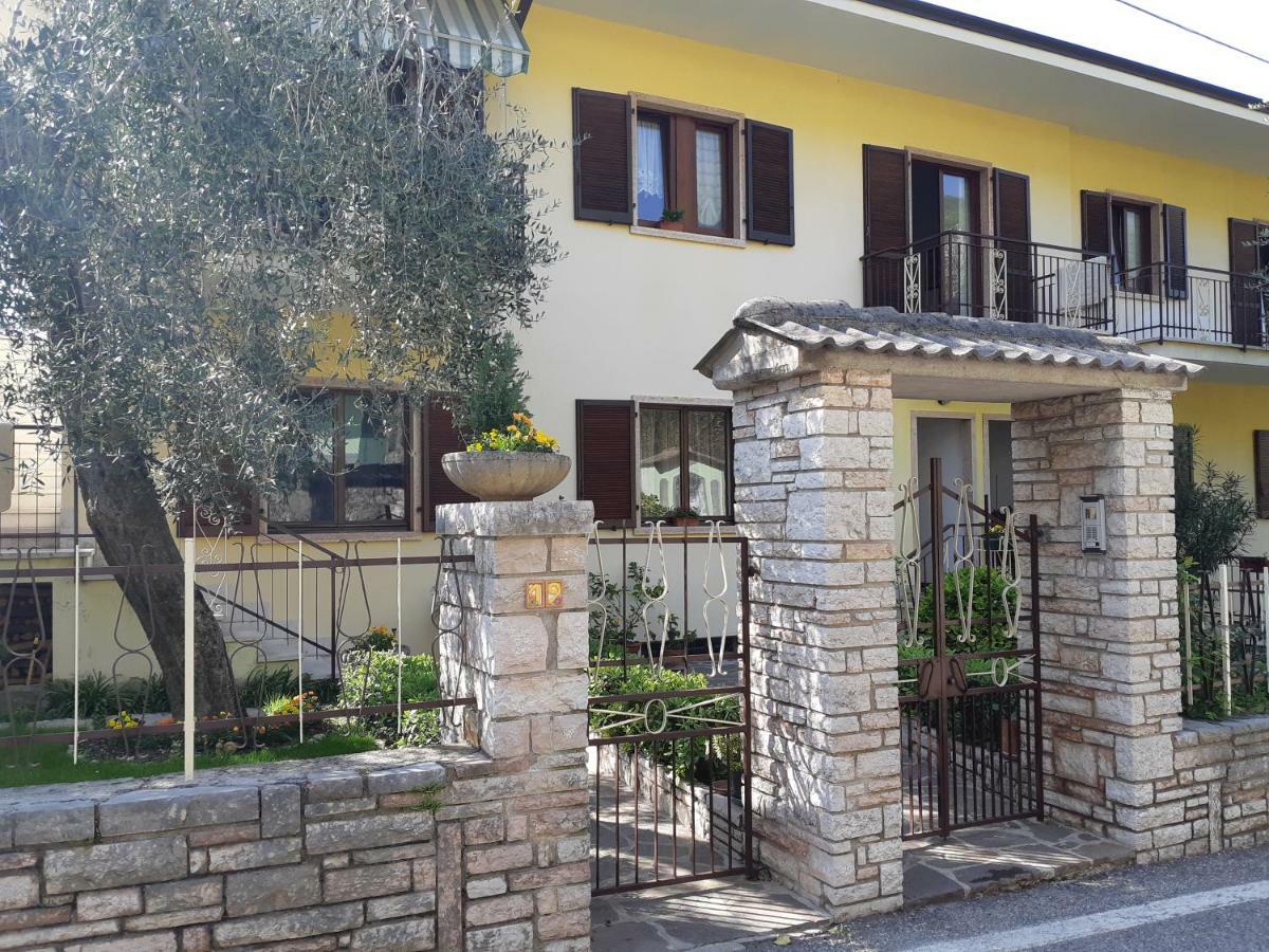 Casa Vacanze Ester Brenzone sul Garda Eksteriør billede